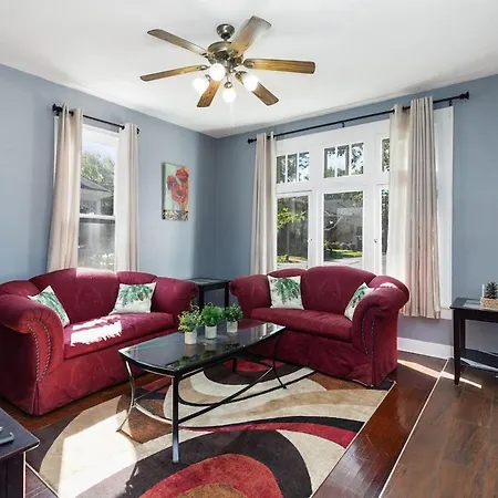 2 Bedrooms Plus Office Room, Apartment Near Metra, I-88 & Naperville In Chicago West Suburbs